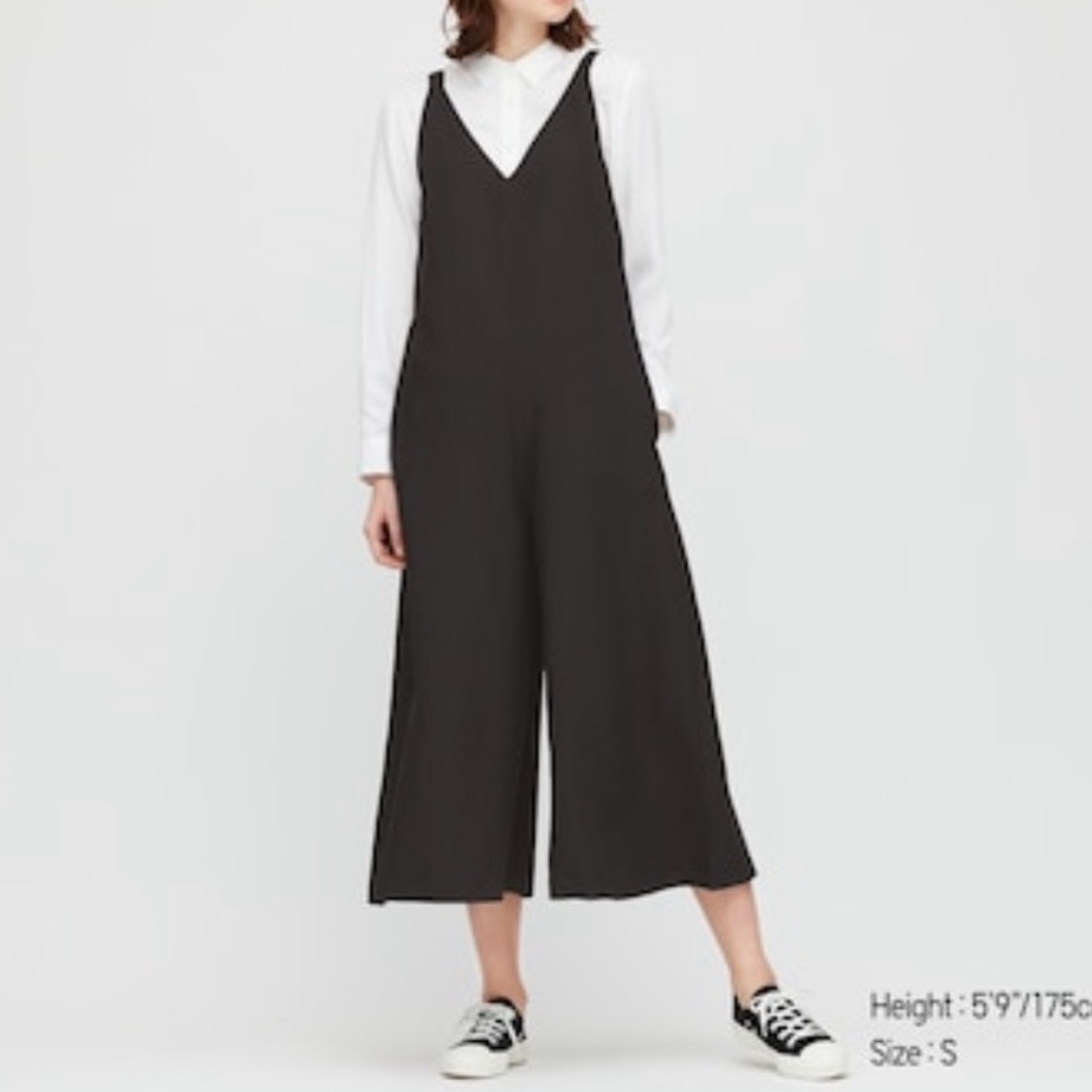 Uniqlo Linen Jumpsuit